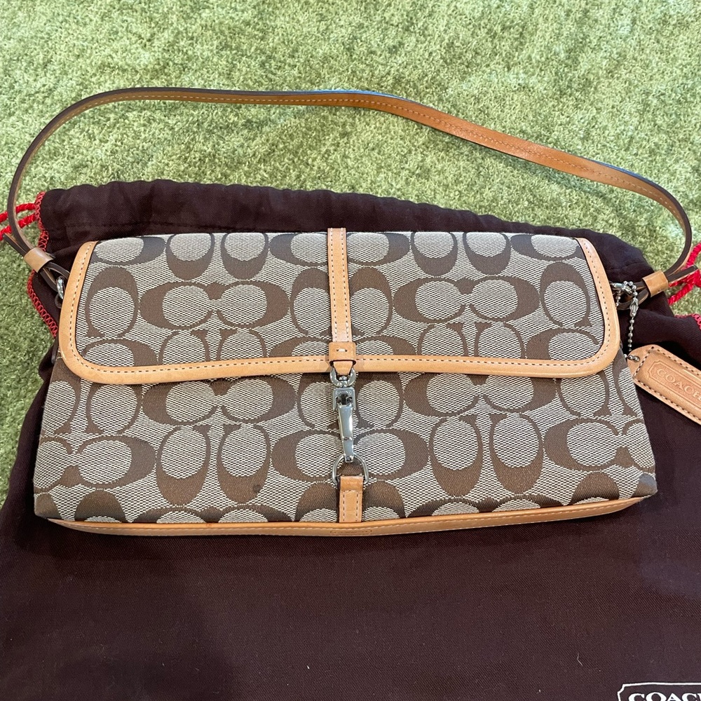 Authentic Vintage (2000’s) Coach Signature Baguette